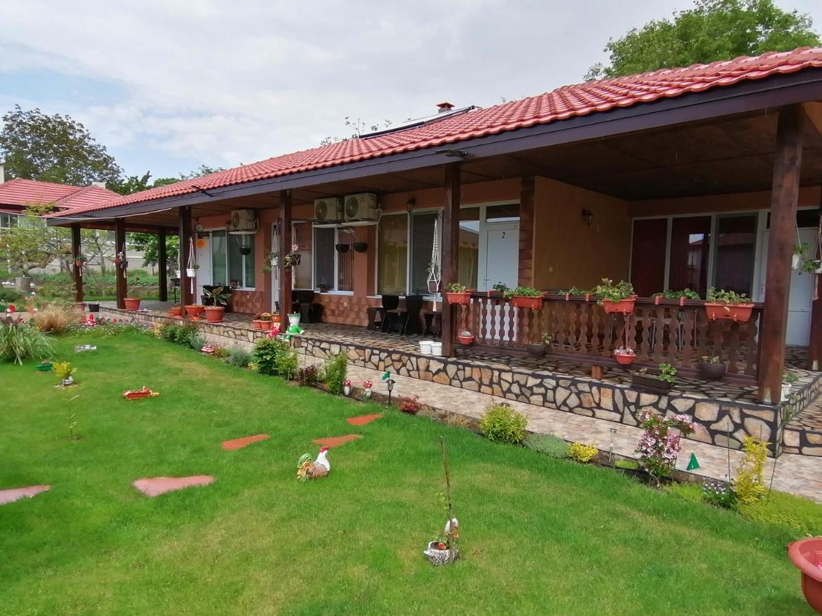 Къща За Гости Морски Изгрев Shabla Esterno foto